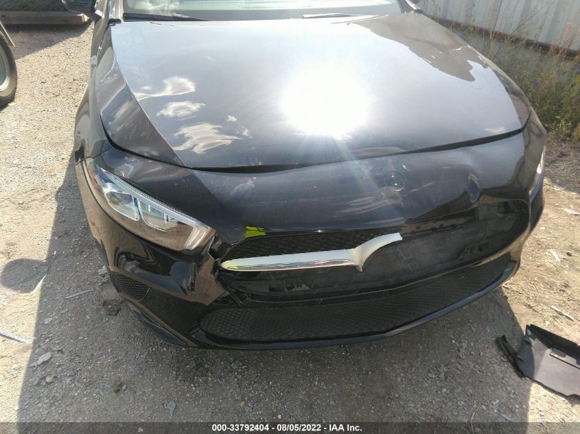 2019 MERCEDES-BENZ A-CLASS A 220 WDD3G4EB0KW019308