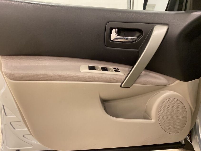 2015 NISSAN ROGUE SELECT S JN8AS5MV6FW253299