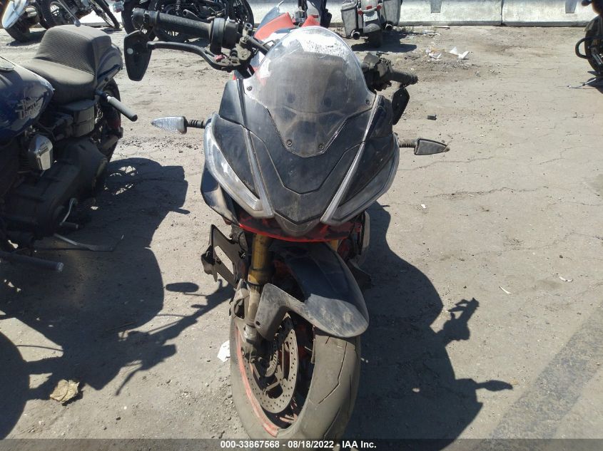 2021 APRILIA TUONO ZD4KZUB02MS000096