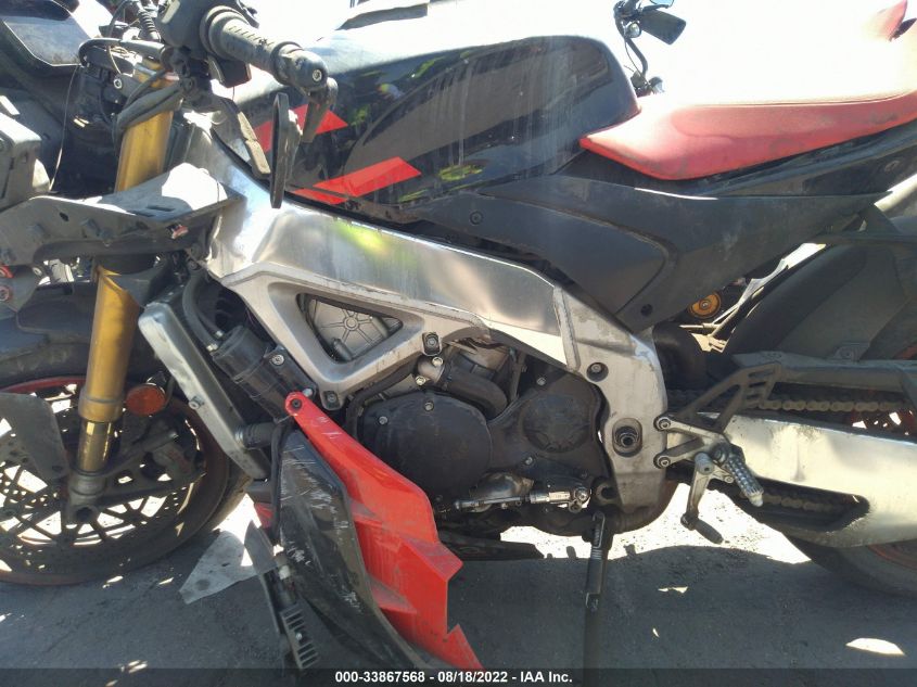 2021 APRILIA TUONO ZD4KZUB02MS000096