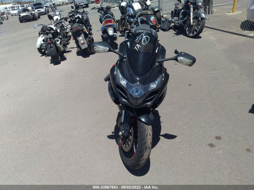 2013 SUZUKI GSX-R1000 JS1GT78A4D2100411