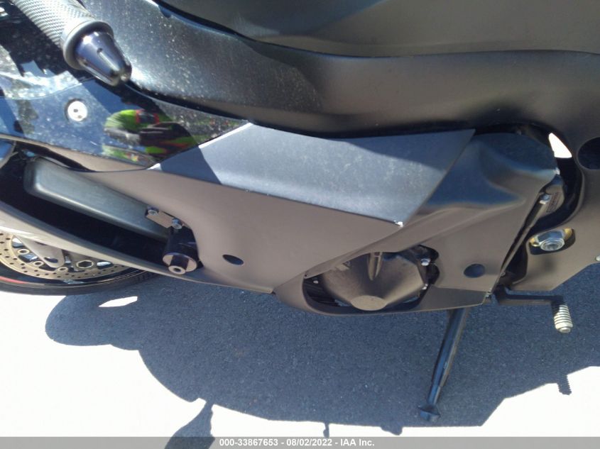 2013 SUZUKI GSX-R1000 JS1GT78A4D2100411