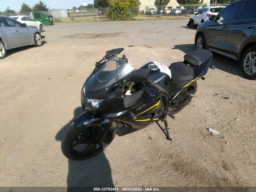 2012 KAWASAKI EX250 J JKAEXMJ1XCDAB3487
