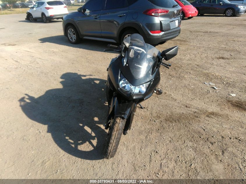2012 KAWASAKI EX250 J JKAEXMJ1XCDAB3487