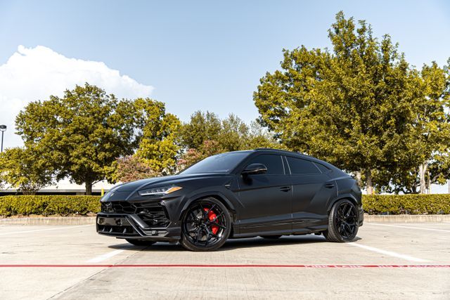 2019 LAMBORGHINI URUS ZPBUA1ZL0KLA01841