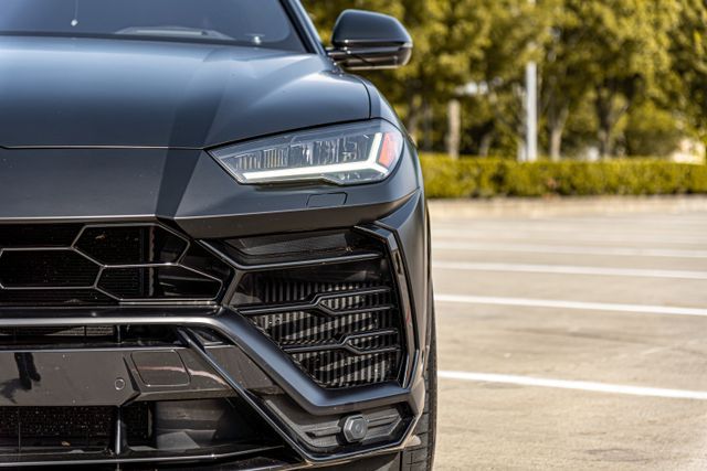 2019 LAMBORGHINI URUS ZPBUA1ZL0KLA01841