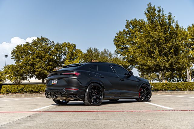 2019 LAMBORGHINI URUS ZPBUA1ZL0KLA01841