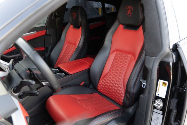 2019 LAMBORGHINI URUS ZPBUA1ZL0KLA01841