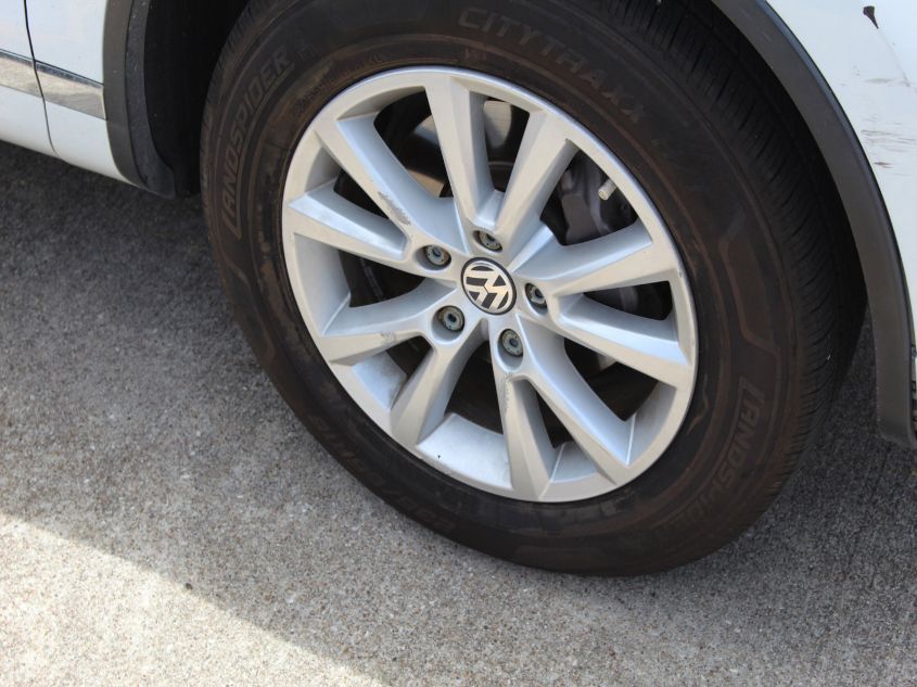 2013 VOLKSWAGEN TOUAREG SPORT WVGEP9BP6DD007223