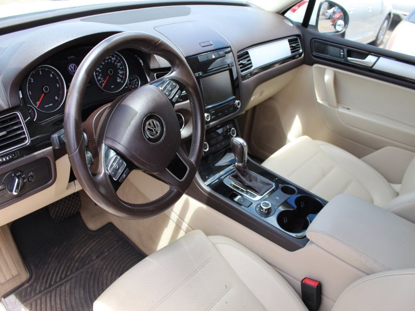 2013 VOLKSWAGEN TOUAREG SPORT WVGEP9BP6DD007223