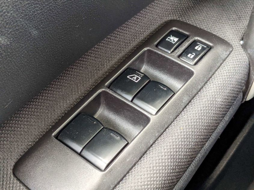 2015 NISSAN ROGUE SELECT S JN8AS5MVXFW770086