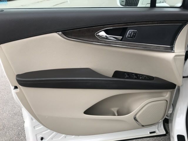 2016 LINCOLN MKX RESERVE 2LMTJ6LR2GBL46406