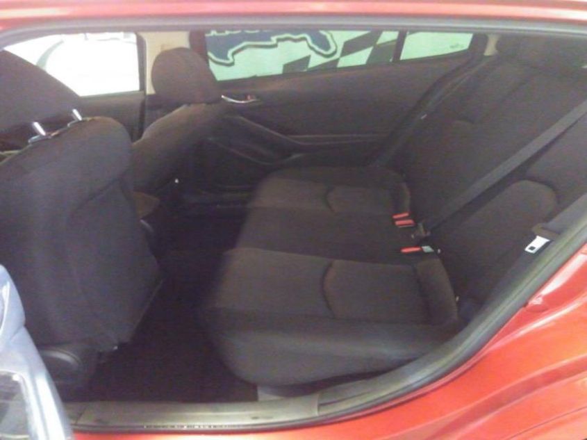 2018 MAZDA MAZDA3 4-DOOR SPORT 3MZBN1U72JM219366