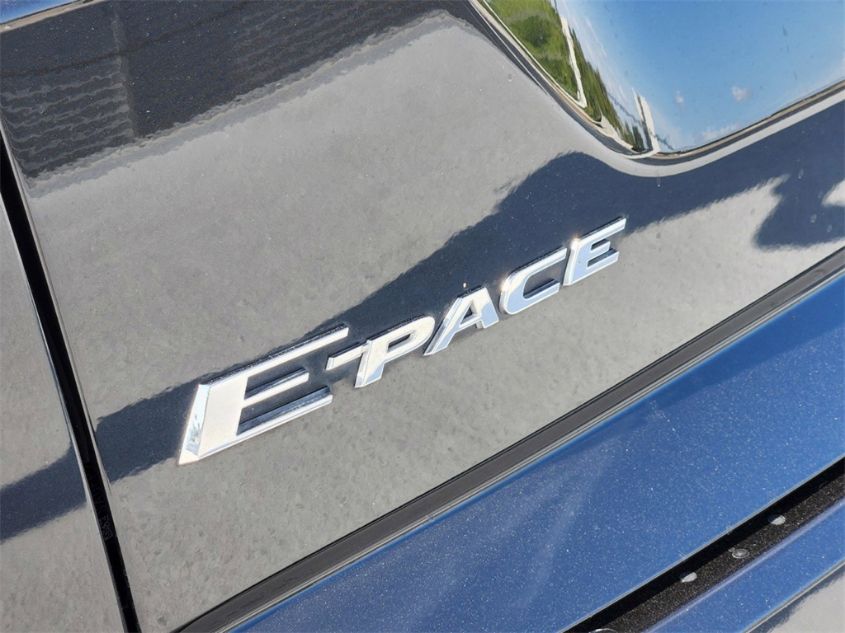 2018 JAGUAR E-PACE SE SADFP2FX6J1Z33214
