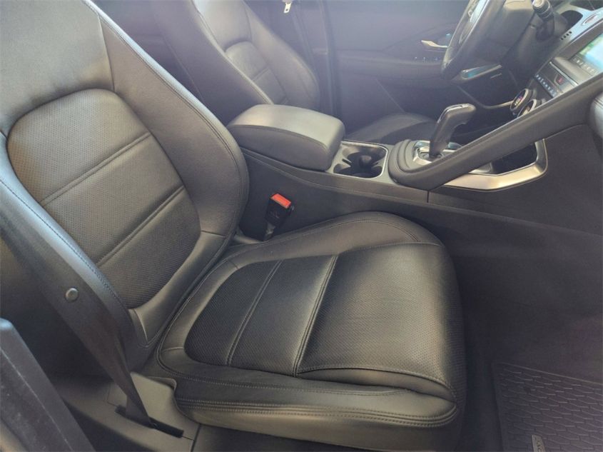 2018 JAGUAR E-PACE SE SADFP2FX6J1Z33214