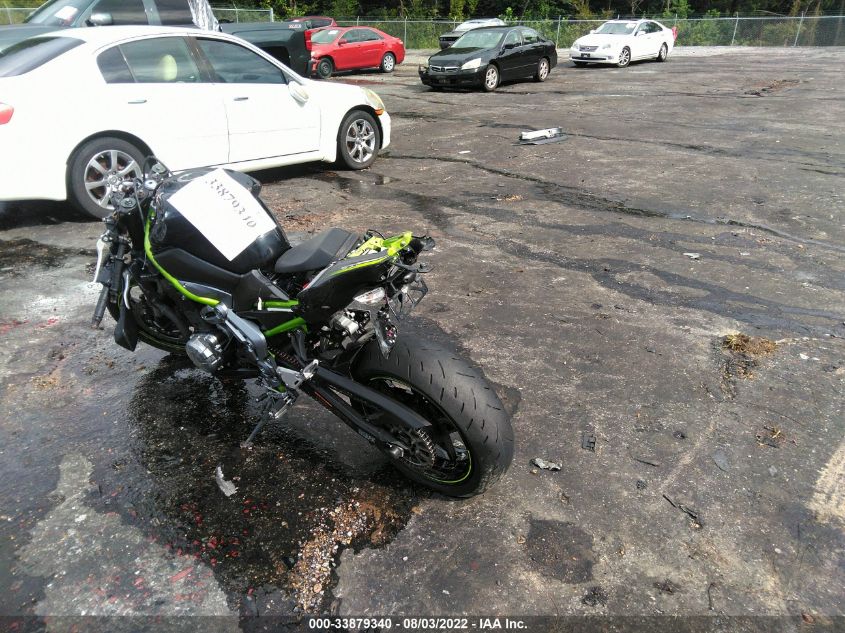2017 KAWASAKI ZR900 JKAZR2B15HDA15531