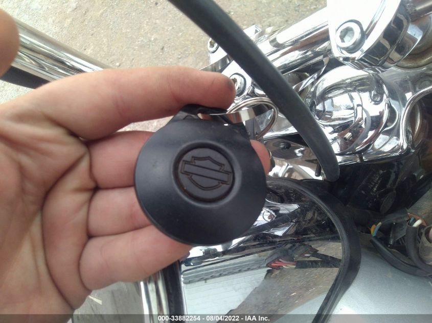 2005 HARLEY-DAVIDSON FLSTCI 1HD1BWB185Y020642