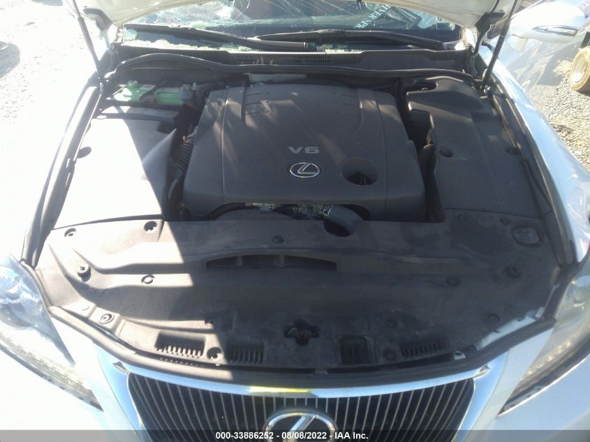2014 LEXUS IS 250C JTHFF2C25E2530668