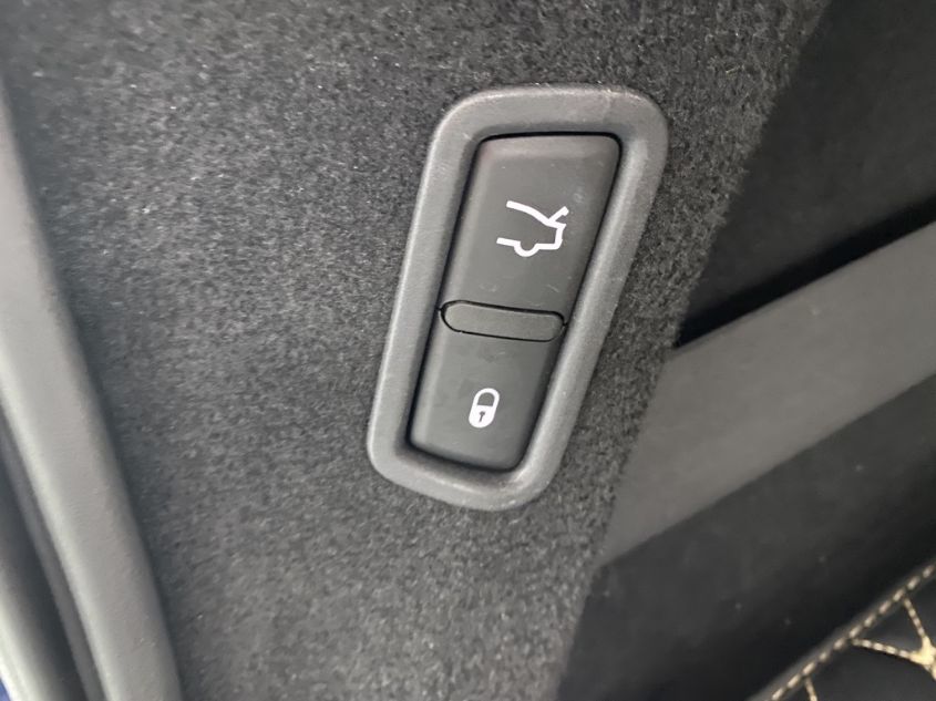 2018 MASERATI LEVANTE S GRANSPORT ZN661YUS0JX292063