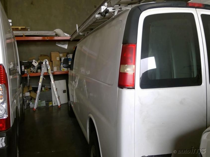 2014 CHEVROLET EXPRESS CARGO VAN 1GCWGGCAXE1110137