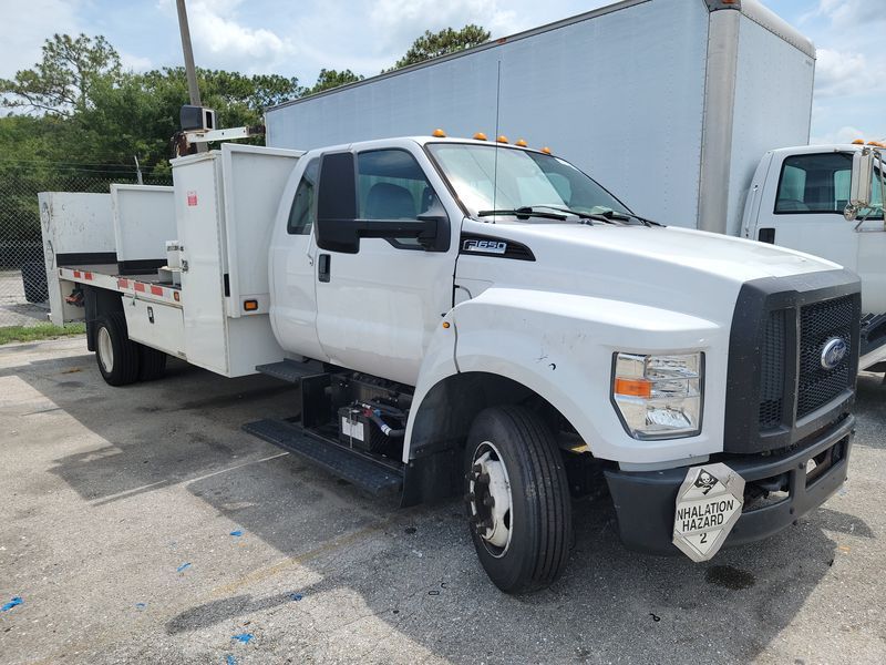 2017 FORD SUPER DUTY F-650 1FDNX6AY7HDB00251