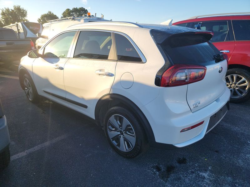 2019 KIA NIRO LX KNDCB3LC3K5261028