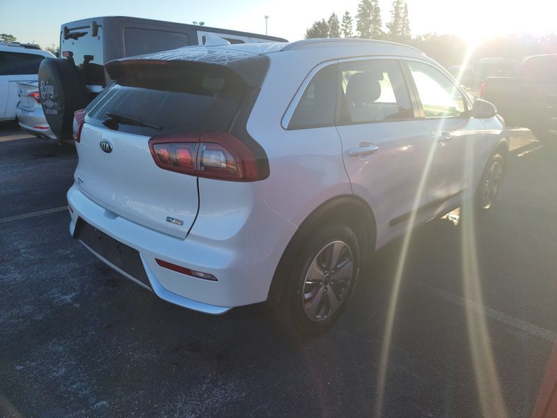 2019 KIA NIRO LX KNDCB3LC3K5261028