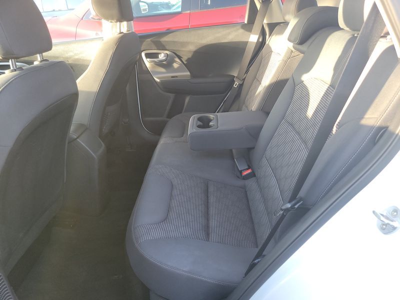 2019 KIA NIRO LX KNDCB3LC3K5261028