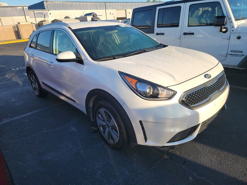 2019 KIA NIRO LX KNDCB3LC3K5261028