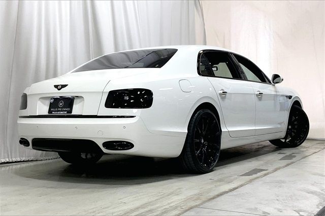 2018 BENTLEY FLYING SPUR V8 SCBET9ZA9JC066241