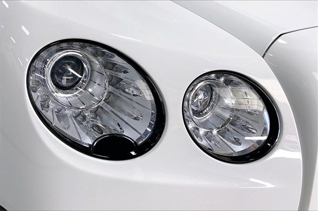 2018 BENTLEY FLYING SPUR V8 SCBET9ZA9JC066241