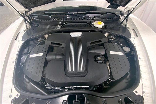 2018 BENTLEY FLYING SPUR V8 SCBET9ZA9JC066241