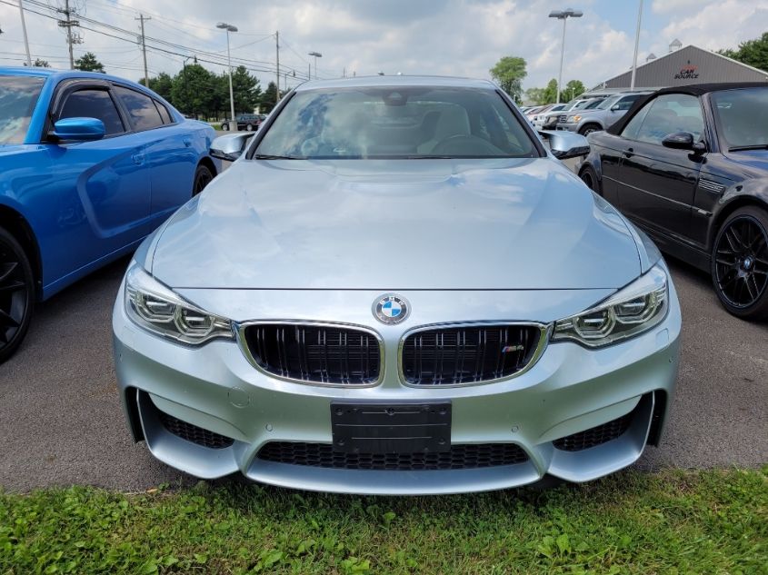2015 BMW M4 WBS3R9C59FK331857