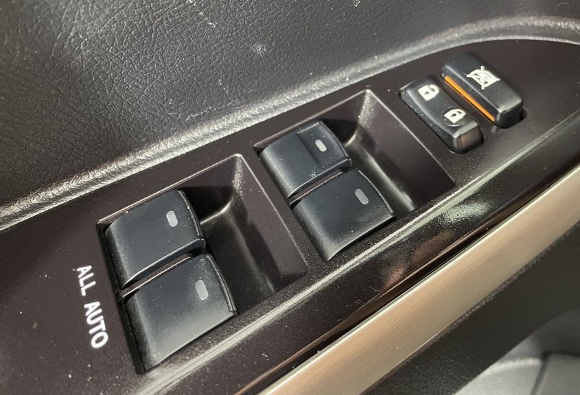2021 TOYOTA LAND CRUISER JTMCY7AJ5M4103712