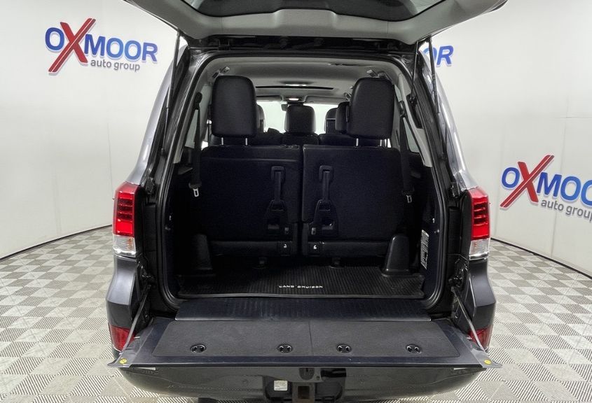 2021 TOYOTA LAND CRUISER JTMCY7AJ5M4103712