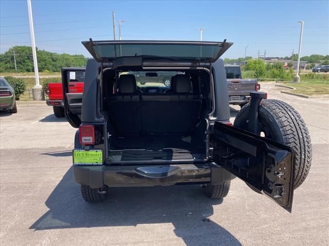 2018 JEEP WRANGLER JK UNLIMITED SAHARA 1C4BJWEG1JL898400