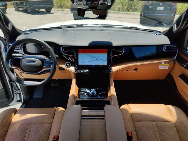 2022 JEEP GRAND WAGONEER SERIES III 1C4SJVGJ1NS137820