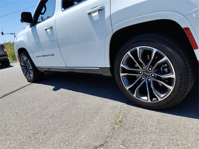 2022 JEEP GRAND WAGONEER SERIES III 1C4SJVGJ1NS137820