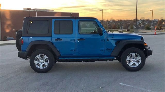 2021 JEEP WRANGLER UNLIMITED SPORT S 1C4HJXDG4MW861295
