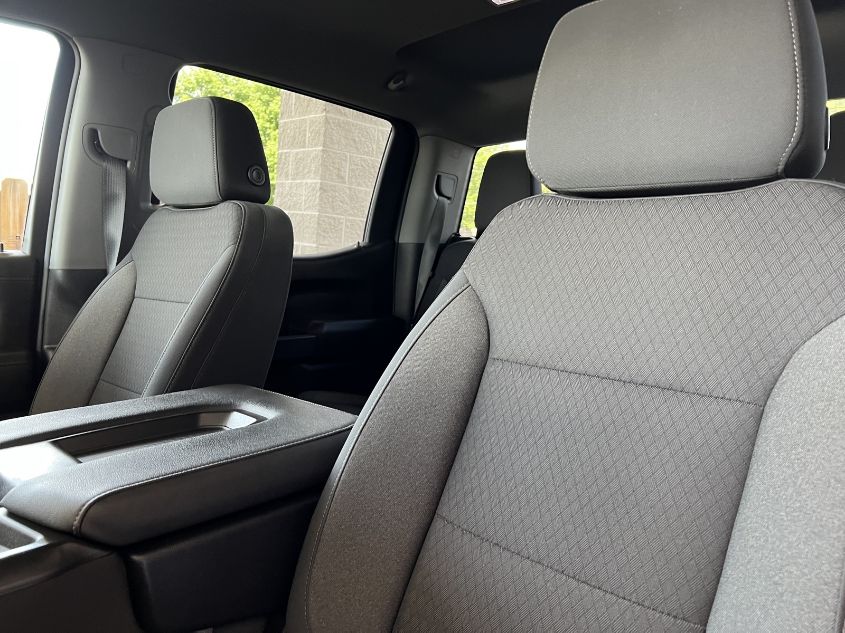 2022 CHEVROLET SILVERADO 1500 LTD LT 1GCUYDED1NZ110894