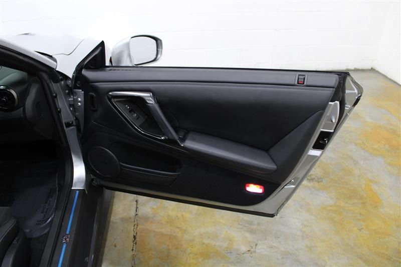 2017 NISSAN GT-R PREMIUM JN1AR5EF9HM820864