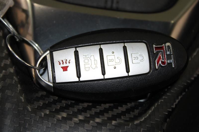 2017 NISSAN GT-R PREMIUM JN1AR5EF9HM820864