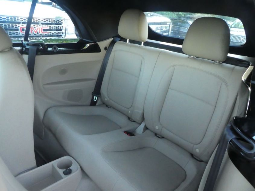 2013 VOLKSWAGEN BEETLE CONVERTIBLE 2.5L 3VW5X7AT4DM820004