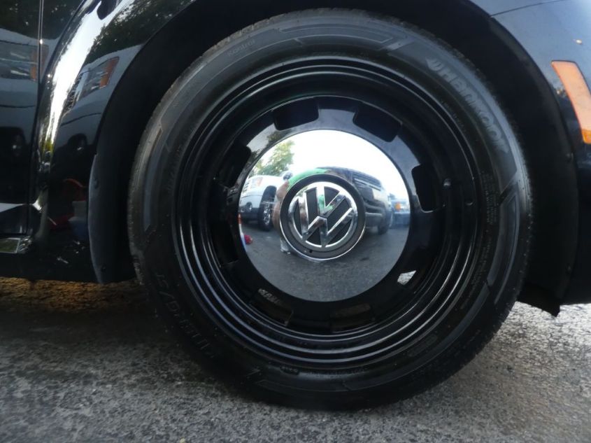 2013 VOLKSWAGEN BEETLE CONVERTIBLE 2.5L 3VW5X7AT4DM820004