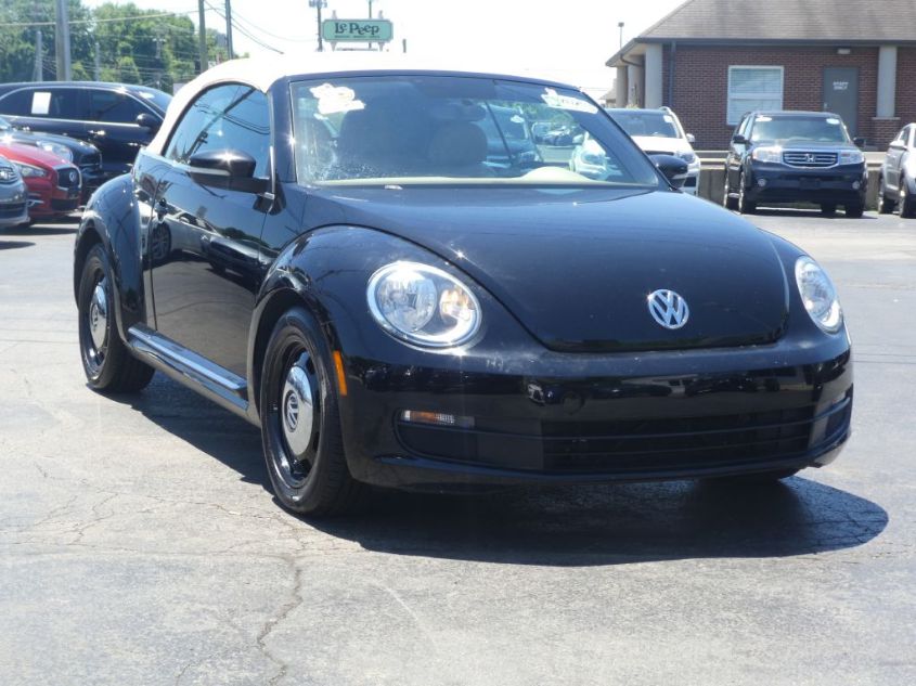 2013 VOLKSWAGEN BEETLE CONVERTIBLE 2.5L 3VW5X7AT4DM820004