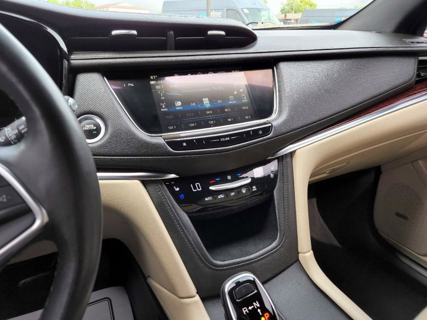 2018 CADILLAC XT5 PREMIUM LUXURY FWD 1GYKNERS1JZ119288