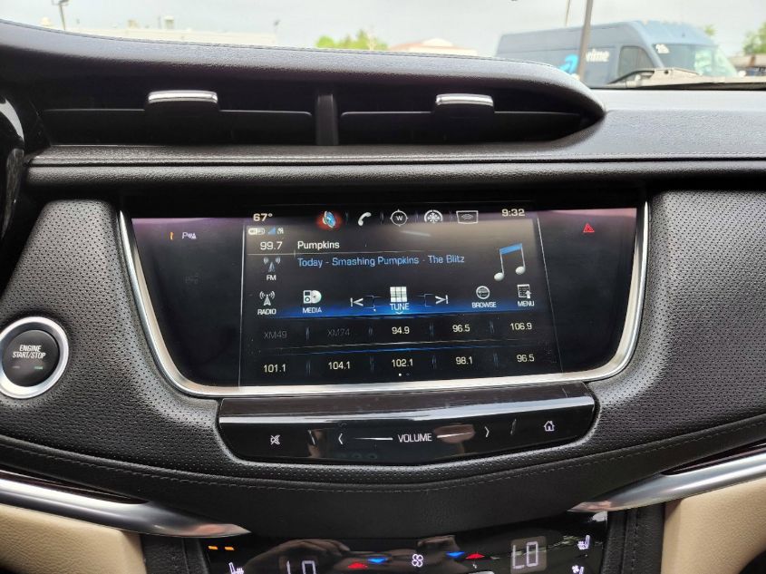 2018 CADILLAC XT5 PREMIUM LUXURY FWD 1GYKNERS1JZ119288