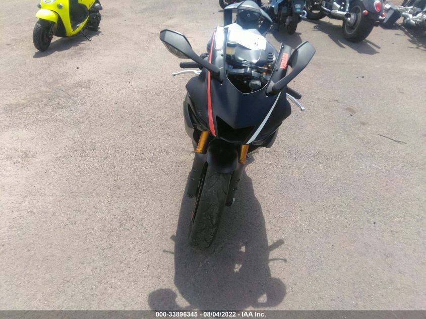 2017 YAMAHA YZFR6 C JYARJ28Y4HA000238