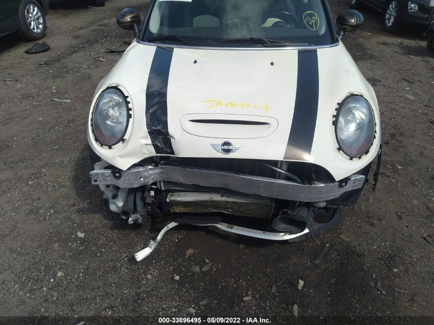2015 MINI COOPER HARDTOP S WMWXP7C5XF2A58415