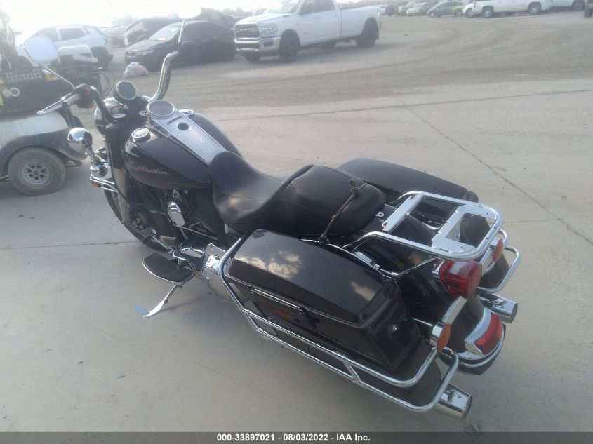 2011 HARLEY-DAVIDSON FLHP 1HD1FHM1XBB619926